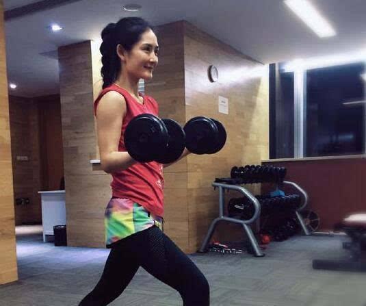 运动减肥的明星,跟随偶像步伐，轻松打造完美身材